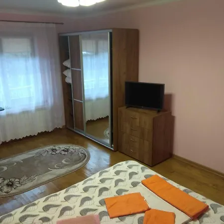 у льотчика Villa *